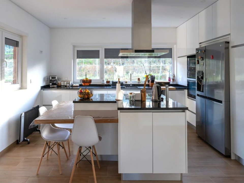 Moradia T3 para Venda em Barcos e Santa Leocádia Foto 10