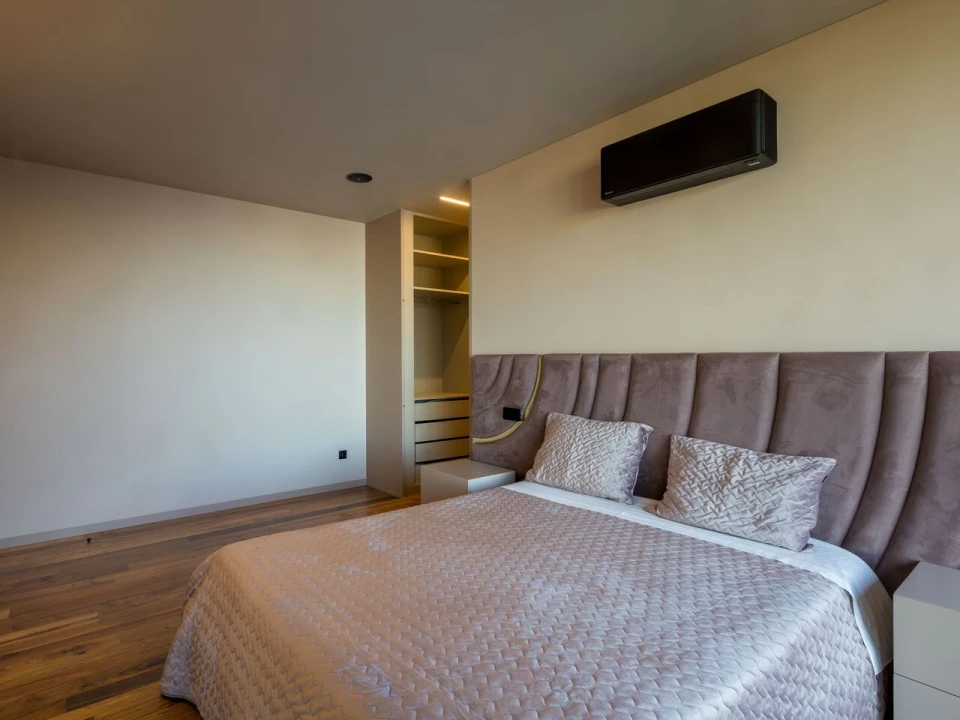 Moradia T4 para Venda em Avintes Foto 17