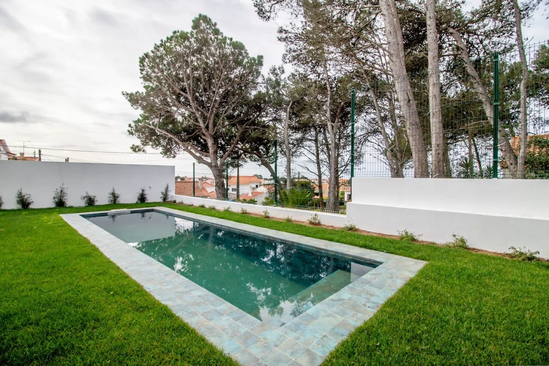 Moradia T3 para Venda em Alcabideche Foto 31