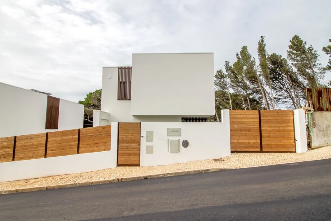 Moradia T3 para Venda em Alcabideche Foto 32