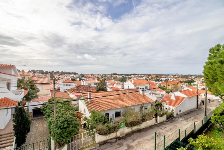 Moradia T3 para Venda em Alcabideche Foto 40