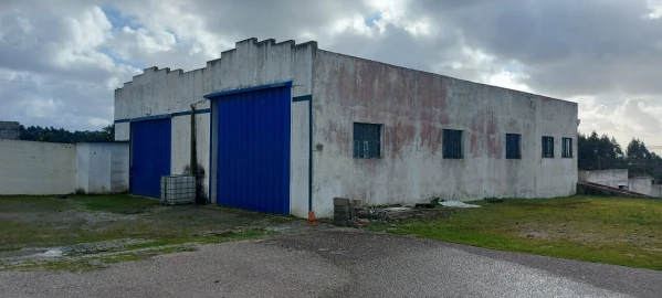 Armazém para Venda em Lavos