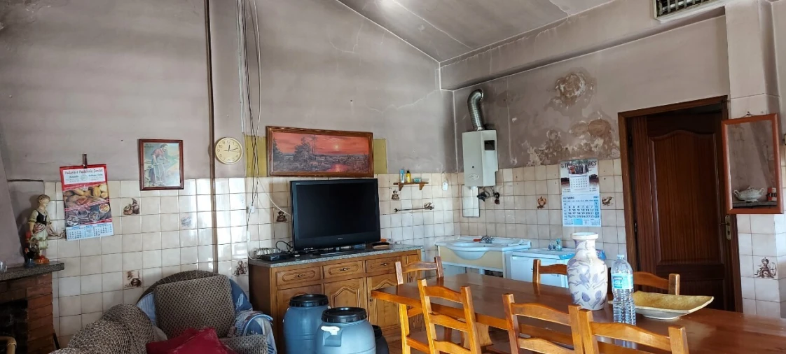Moradia T8 para Venda em Barreiros e Cepões Foto 8