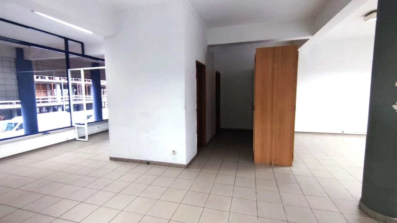 Loja para Venda em São João da Madeira Foto 3