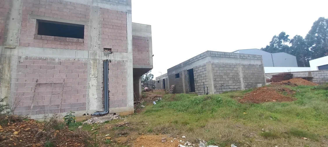 Moradia T3 para Venda em Nogueira do Cravo e Pindelo Foto 7