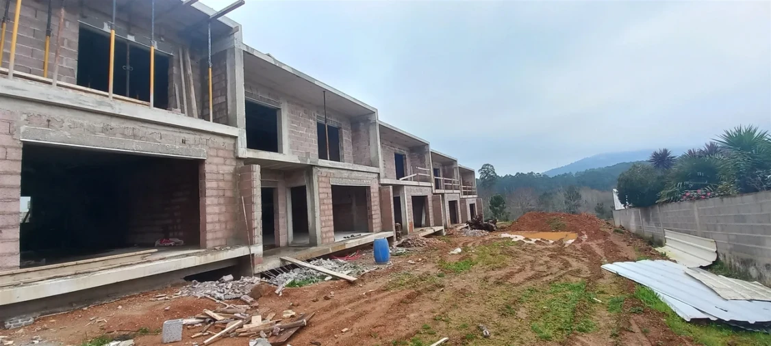 Moradia T3 para Venda em Nogueira do Cravo e Pindelo Foto 2