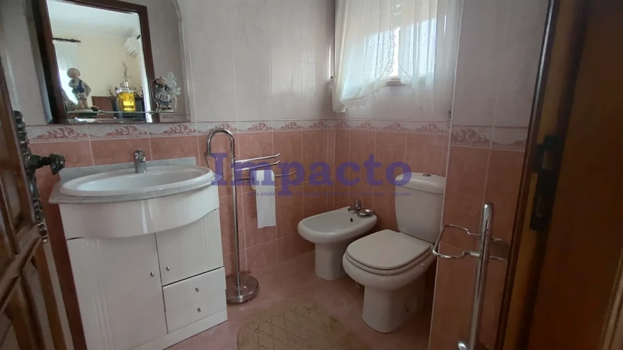 Moradia T3 para Venda em São Roque Foto 7