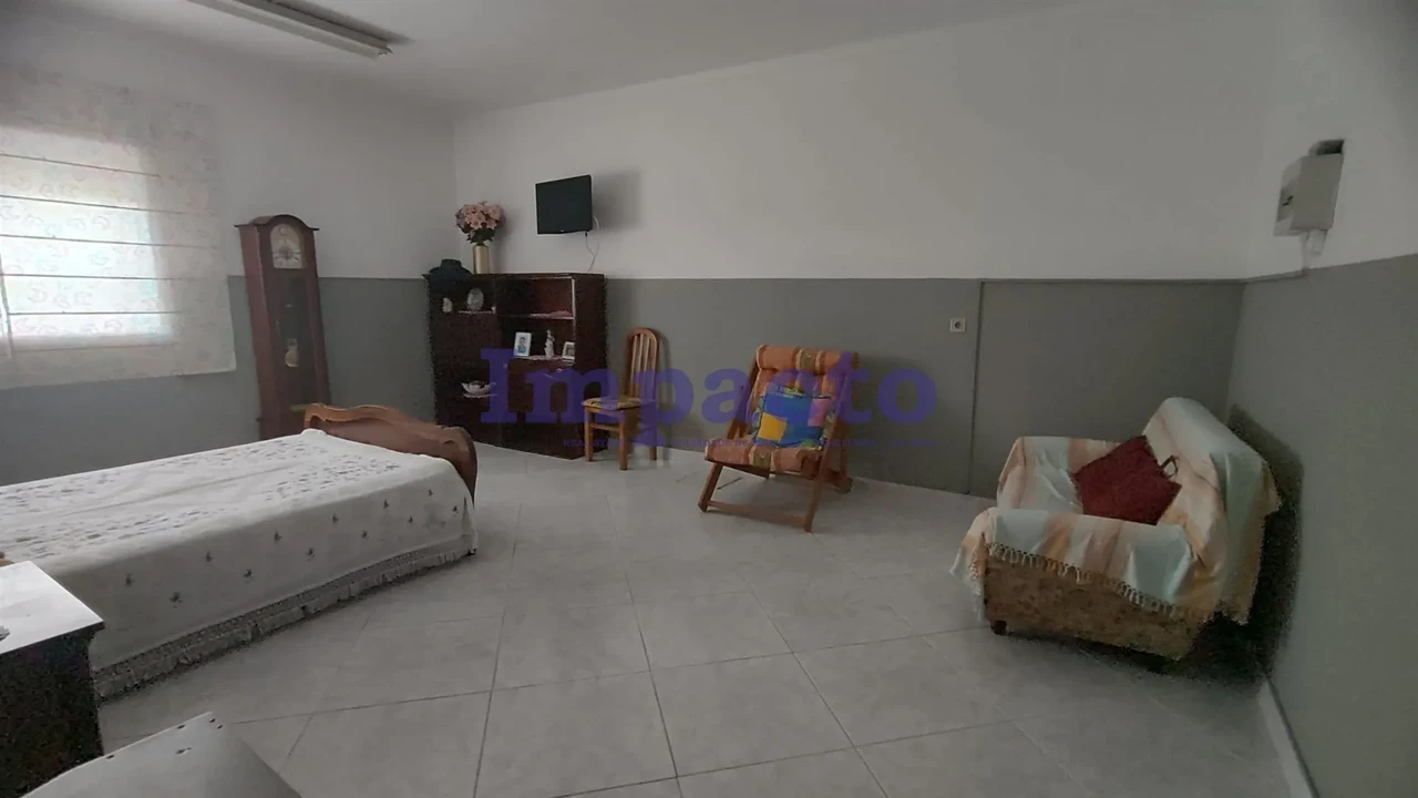 Moradia T3 para Venda em São Roque Foto 21