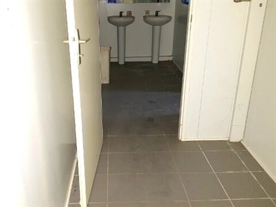 Armazém para Venda em Ratoeira Foto 17