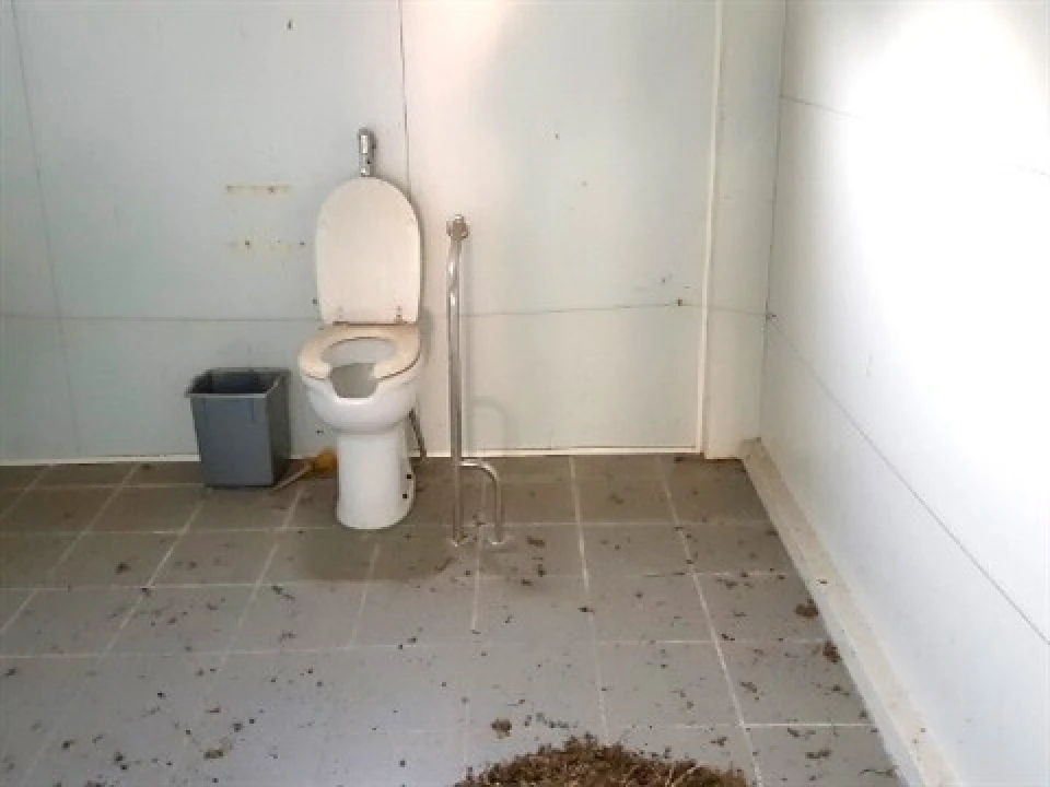 Armazém para Venda em Ratoeira Foto 18