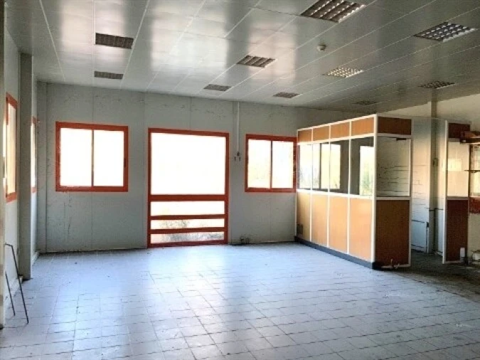 Armazém para Venda em Ratoeira Foto 5