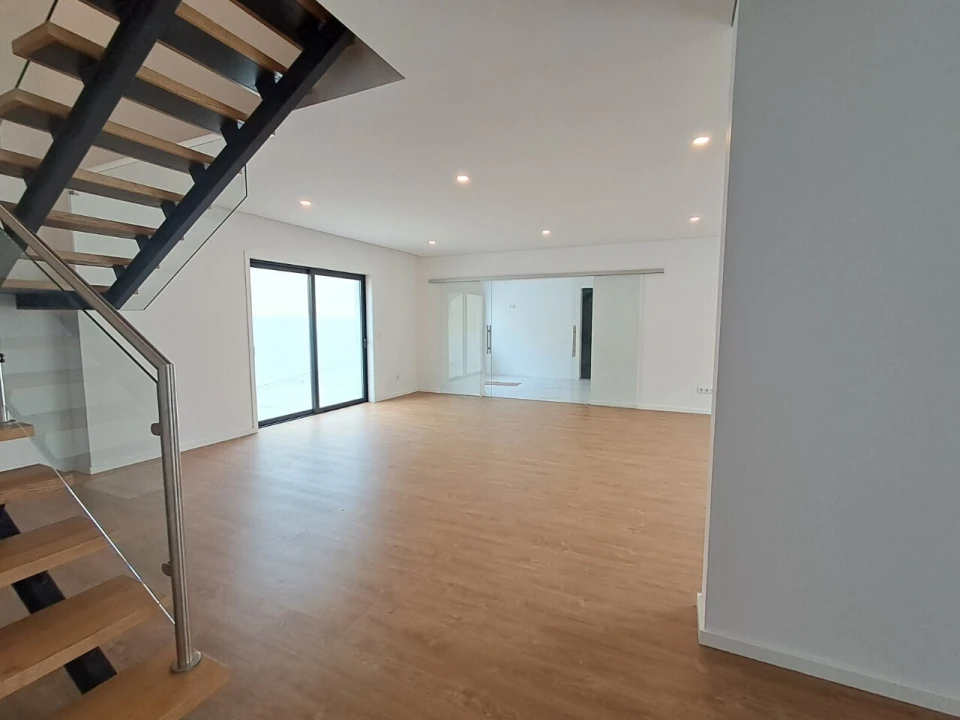 Moradia T3 para Venda em Ovar, São João, Arada e São Vicente de Pereira Jusã Foto 9