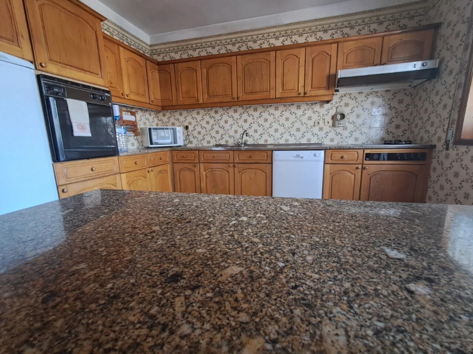 Apartamento T6 para Venda em São João da Madeira Foto 21