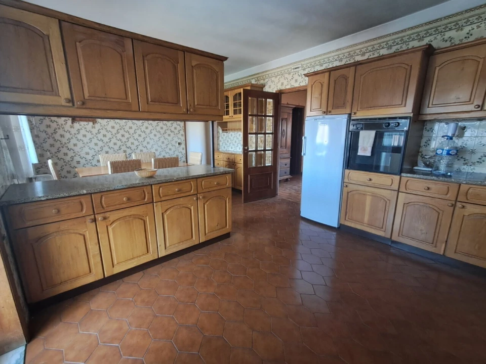 Apartamento T6 para Venda em São João da Madeira Foto 24