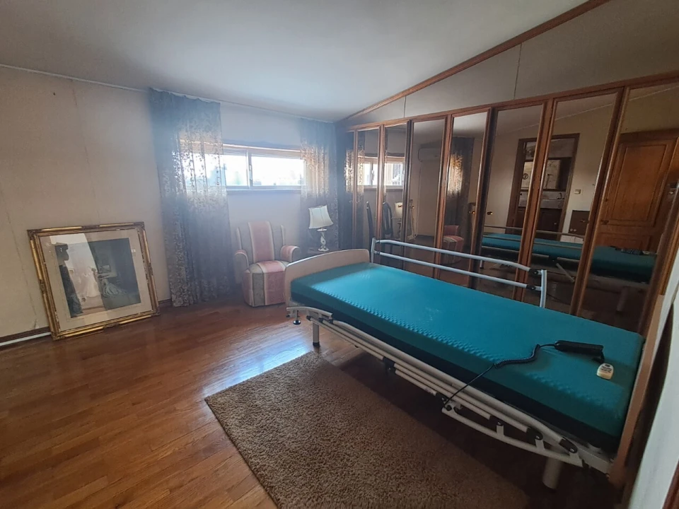 Apartamento T6 para Venda em São João da Madeira Foto 37