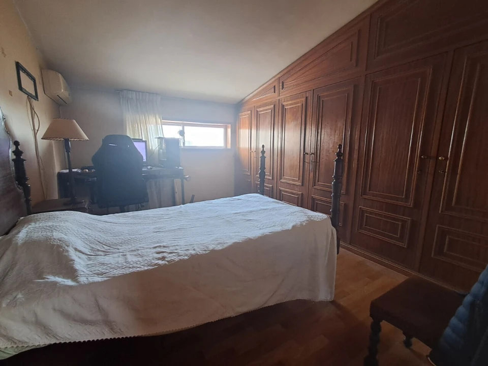 Apartamento T6 para Venda em São João da Madeira Foto 46