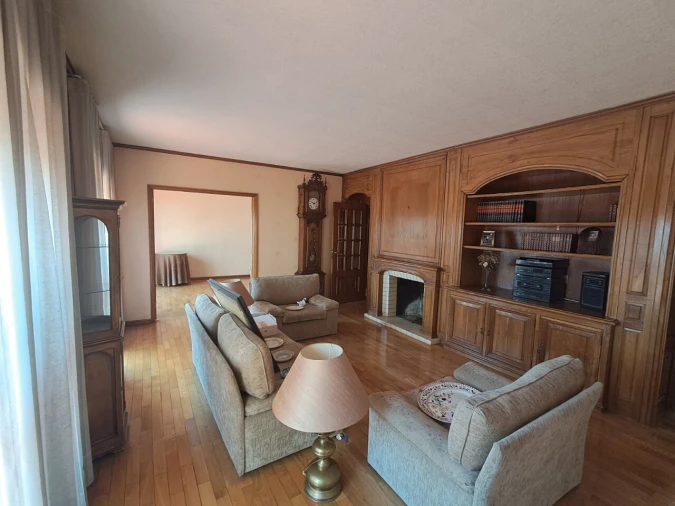 Apartamento T6 para Venda em São João da Madeira Foto 9