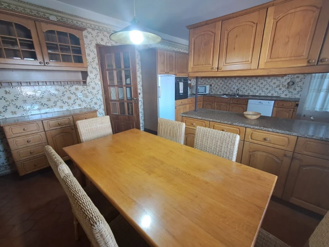 Apartamento T6 para Venda em São João da Madeira Foto 18