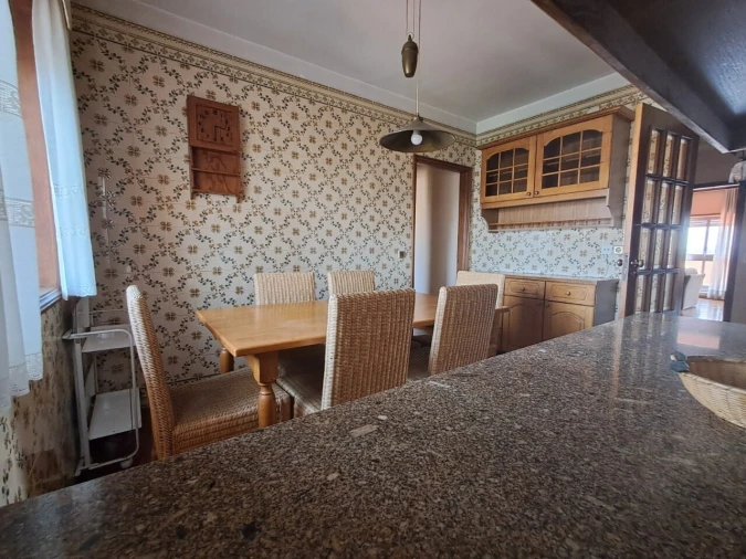 Apartamento T6 para Venda em São João da Madeira Foto 25