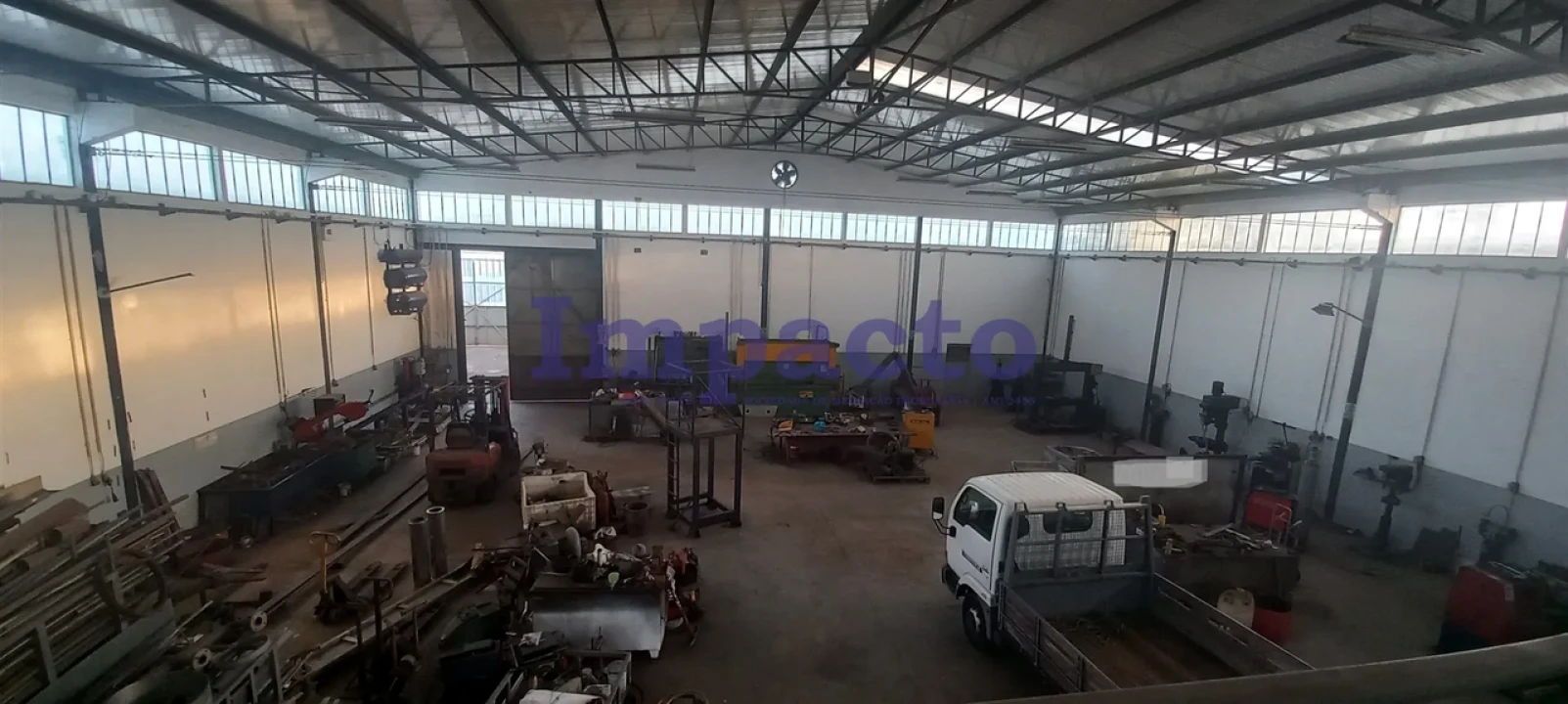 Armazém para Venda em Gafanha da Encarnação Foto 1