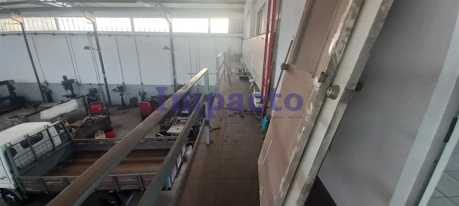 Armazém para Venda em Gafanha da Encarnação Foto 18