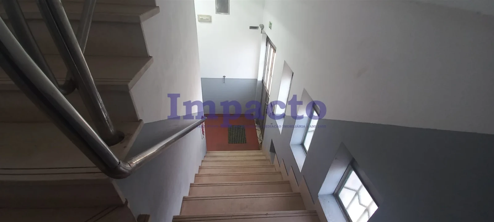 Armazém para Venda em Gafanha da Encarnação Foto 26