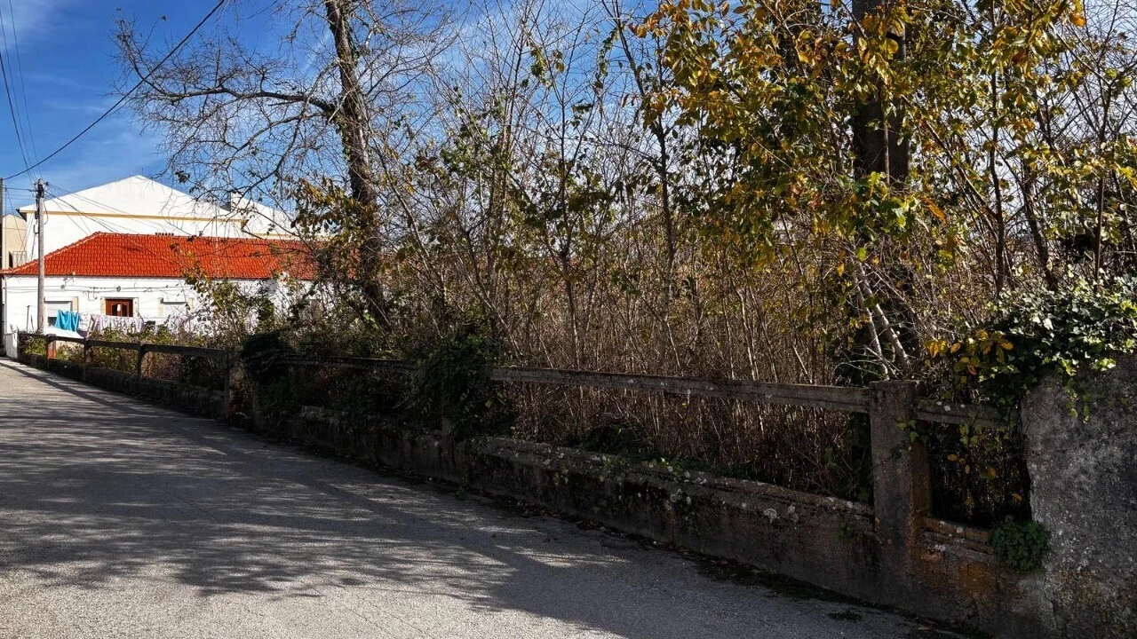 Terreno para Venda em Tavarede Foto 15