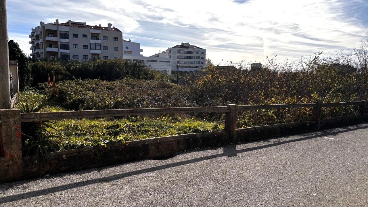 Terreno para Venda em Tavarede Foto 4