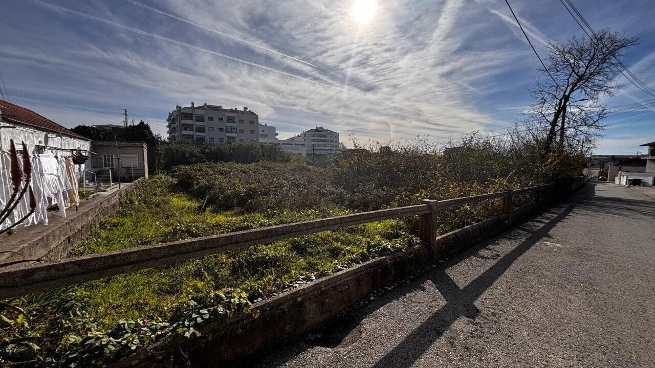 Terreno para Venda em Tavarede Foto 7