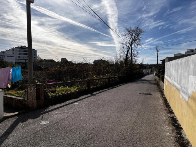 Terreno para Venda em Tavarede Foto 17