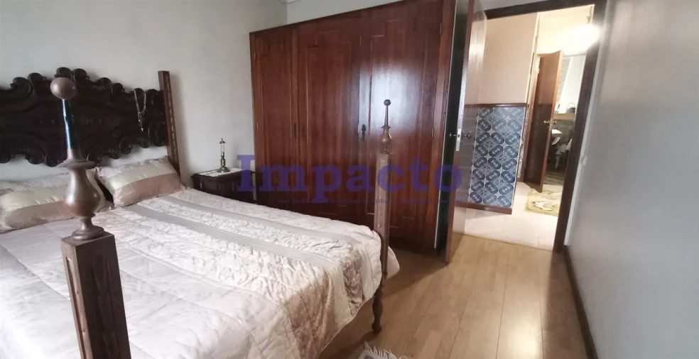 Moradia T3 para Venda em Fajões Foto 13