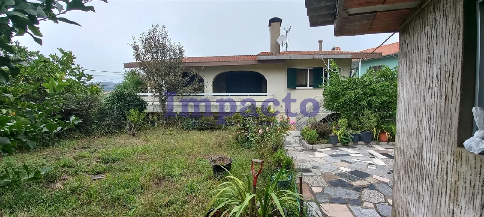 Moradia T3 para Venda em Fajões Foto 24