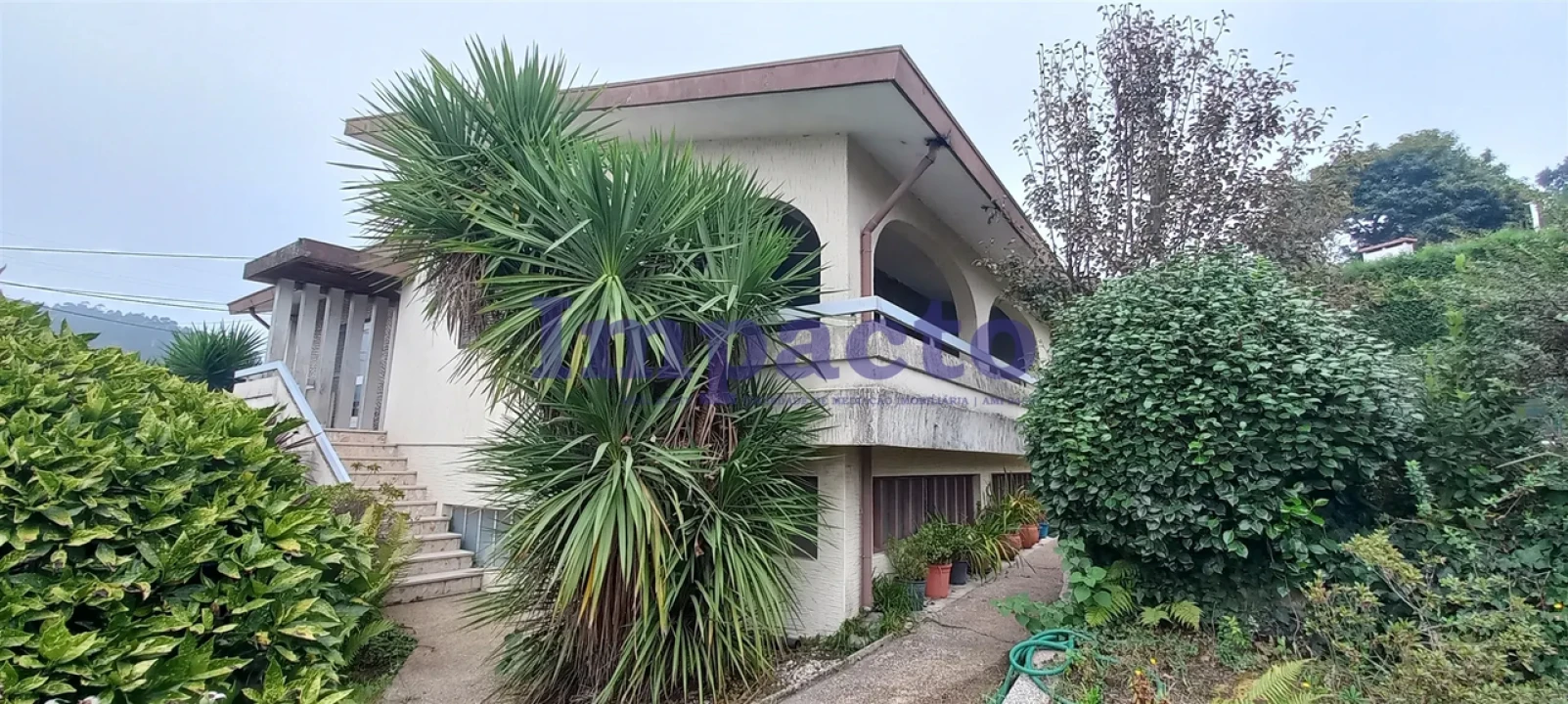 Moradia T3 para Venda em Fajões Foto 1