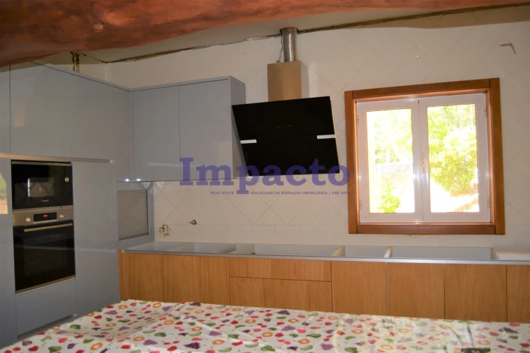 Moradia T6 para Venda em Fajões Foto 11