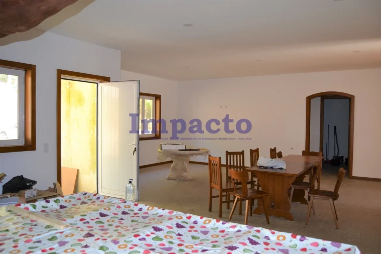 Moradia T6 para Venda em Fajões Foto 12