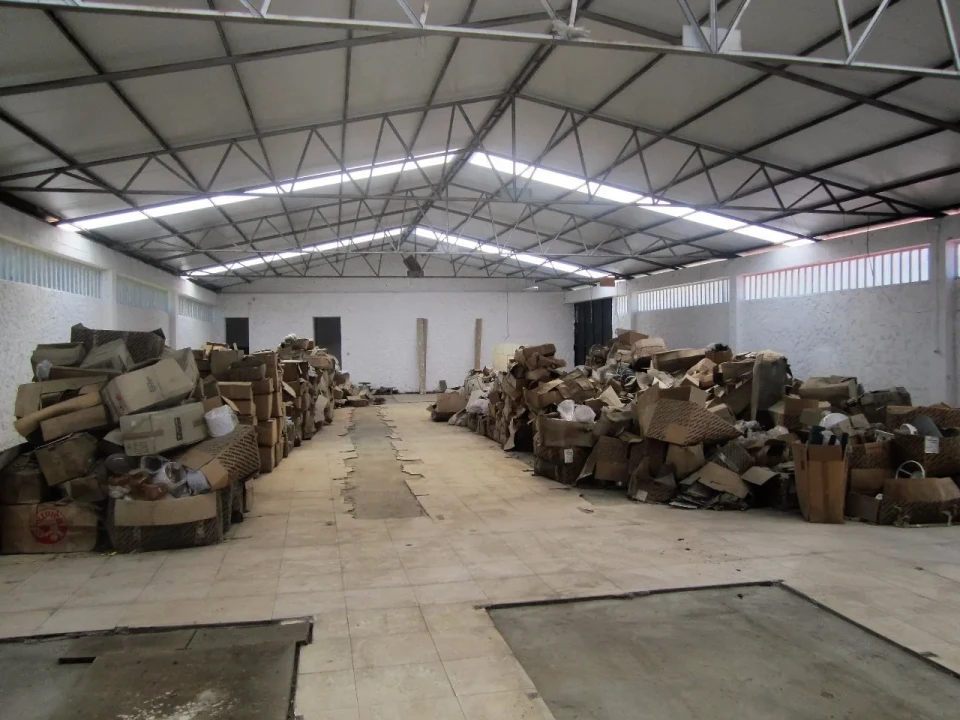 Armazém para Arrendamento em Vila de Cucujães Foto 8