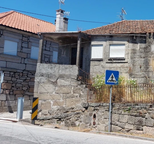 Moradia T2 para Venda em Sernancelhe e Sarzeda Foto 23