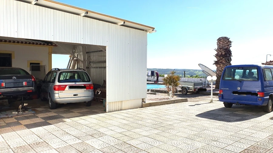 Moradia T5 para Venda em Alvito Foto 9