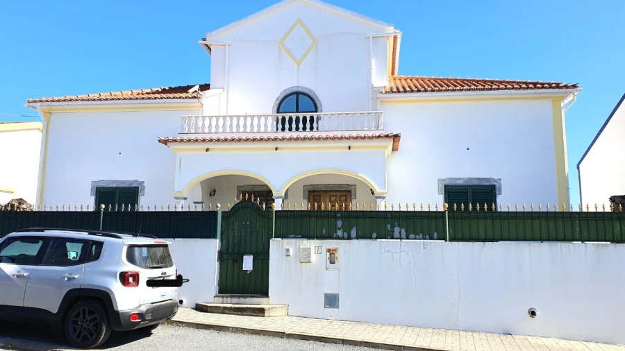 Moradia T5 para Venda em Alvito