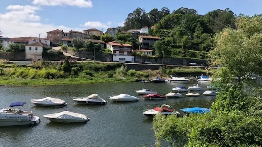 Terreno para Venda em Melres e Medas