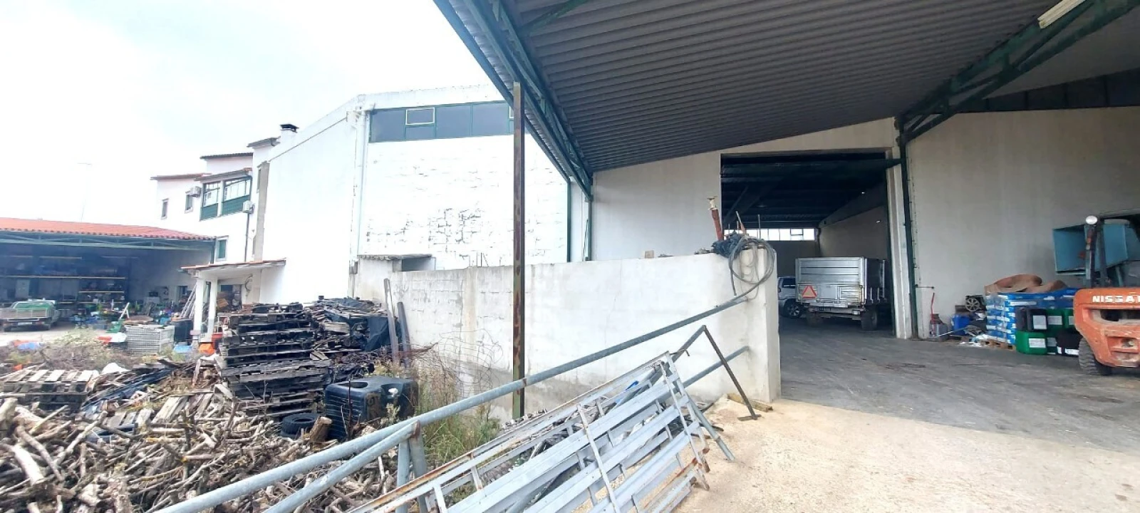 Armazém para Venda em Ladoeiro Foto 12