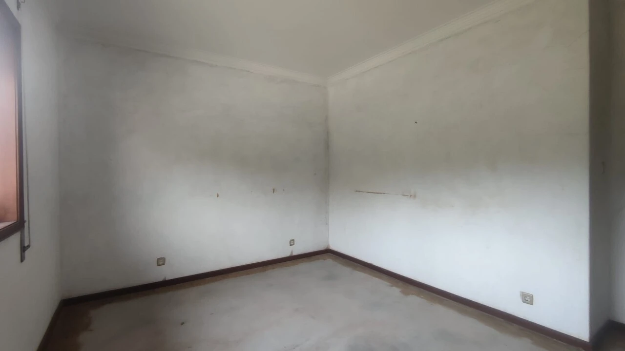 Moradia T4 para Venda em Santa Maria de Lamas Foto 14