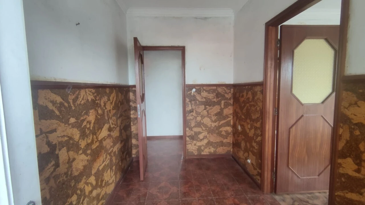 Moradia T4 para Venda em Santa Maria de Lamas Foto 7