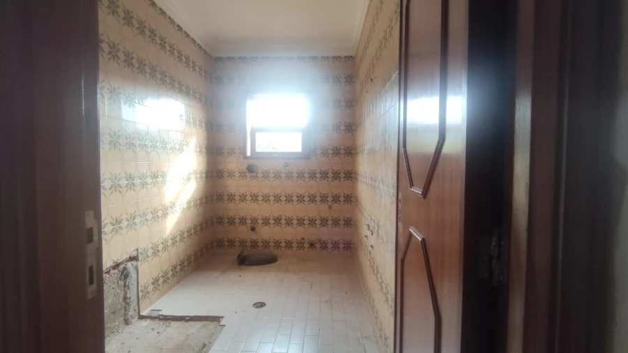 Moradia T4 para Venda em Santa Maria de Lamas Foto 17