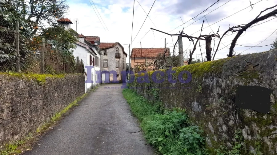 Moradia T3 para Venda em Milheiros de Poiares Foto 15