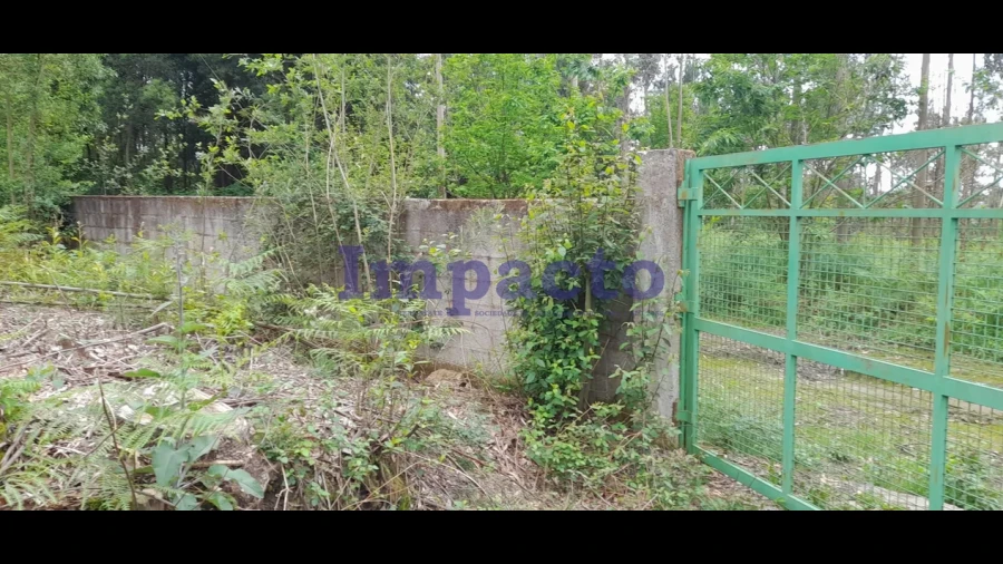 Terreno para Venda em Milheiros de Poiares