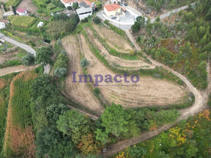 Terreno para Venda em Escariz Foto 4