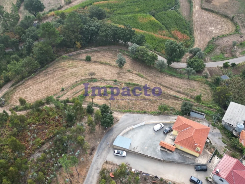 Terreno para Venda em Escariz Foto 3