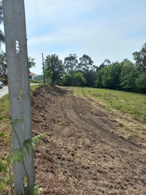 Terreno para Venda em Escariz