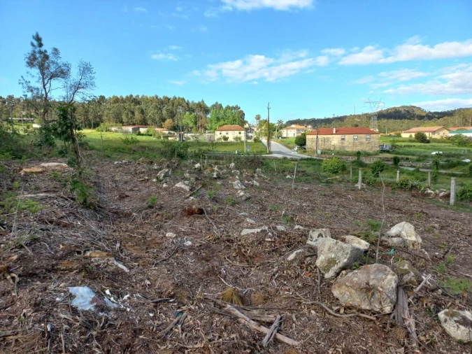 Terreno para Venda em Escariz Foto 2